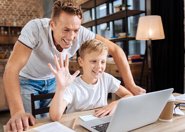 Grandparents supporting child in relocation discussion